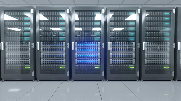 Photonic Quantum Computing